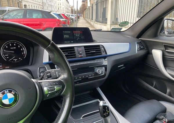 BMW Seria 1 cena 88000 przebieg: 89000, rok produkcji 2018 z Staszów małe 631